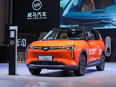 威马携地表最强1.8秒“威马冠军”及搭载OTA2.0版本全新威马W6 520km ACE极智版亮相成都车展！