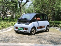 6.98万元就能买的科幻座驾 还配10.25英寸大屏！