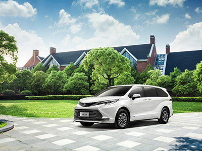 广汽丰田赛那SIENNA三城联动首发 重磅亮相成都车展