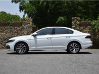 一年卖了30多万辆！新款宝来曝光 内饰大变