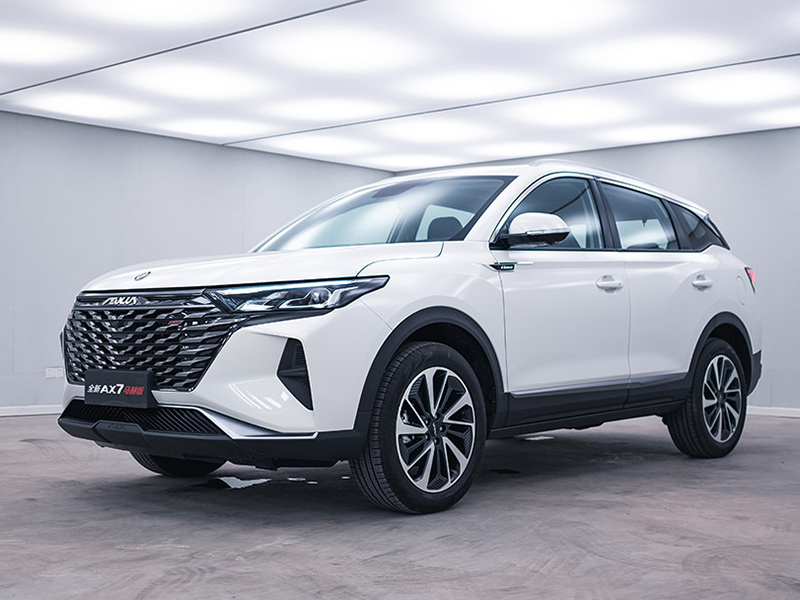 搭载1.5T+7DCT全新动力总成 东风风神AX7正式上市 9.59万起！