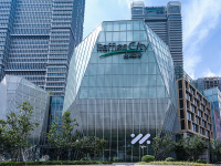 速度值得称赞 全球首家智己汽车体验中心开业