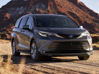 比海外贵10万！预售32万起的丰田赛那 贵在哪儿？