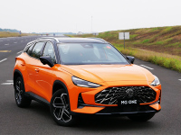 1.5T高功发动机+285牛·米！看着精致开着德系！这国产新SUV卖10万出头就火了？