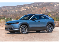 续航只有160公里很香？海外试驾马自达MX-30