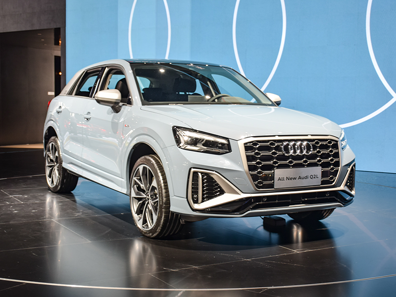 最高优惠5.9万 豪华品牌小型SUV狠角色  还看什么C-HR缤智?