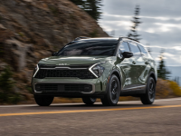 起亚新推SUV档次升级！倘若引入国内硬刚CR-V赛过荣放