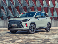 普通工薪阶层出行利器！9万出头就能买6座大空间SUV 太划算了！