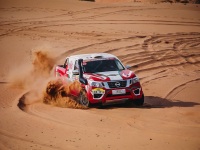 配2.5L发动机+四驱 还能征服沙漠！这款车仅14.28万起?