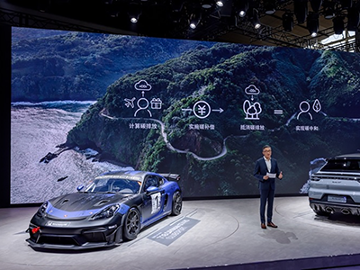 保时捷 718 Cayman GT4 RS Clubsport 与 Cayenne Turbo GT 亚洲首秀,为品牌在中国大陆 20 周年庆画上圆满句点