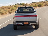 史上最快的量产皮卡？海外试驾Rivian R1T