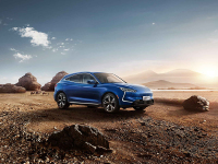 快上车！免费试驾体验还给现金大奖，教授诚聘你为赛力斯体验官