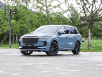 全球缺芯 车辆越来越低配？车企：无奈之举 给予补偿 消费者该何去何从？