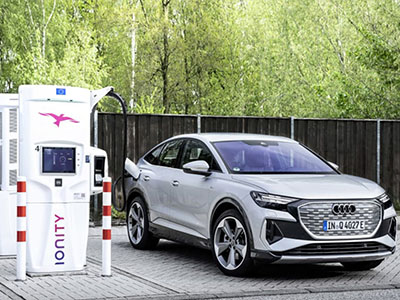 大溜背颜值超高！奥迪Q4 e-Tron海外试驾！