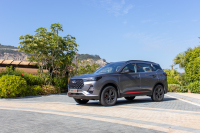 10万出头 197马力碾压同级！瑞虎7超能版开起来有何过人之处？