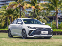 累计销量超300万！9.99万起 全系标配FOTA 混动系统！不愧是国民家轿！