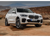 配备了海外型都没有的配置？2022年上市新车——宝马X5L