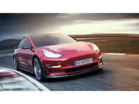 国产版Model 3“减配”膝部安全气囊 客服：并不影响安全！