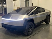 特斯拉Cybertruck量产版曝光!外观精准还原 内饰有升级!
