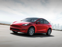 未提车的老车主赚了！21款Model Y标准续航版停产 原价升级22款