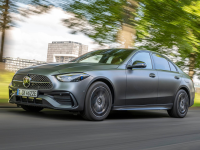 奔驰C级海外新增2.0T发动机/配置升级！网友：引入国内必买