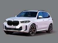 新款宝马X5曝光！配熏黑中网及双联屏 依然是同级标杆？