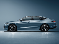 刷新轿跑标准！四门无框车窗+2731mm轴距  这新车20万内真香轿跑！