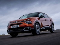 真正的小号凡尔赛！海外试驾雪铁龙C4