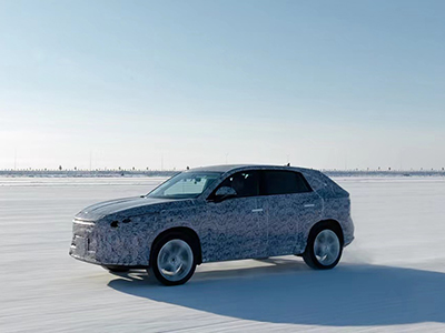 荣威新款SUV曝光！尺寸更大+181匹动力！网友：价格才是关键！