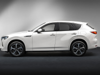 3.0L直列六缸+8AT+后驱！海外约合36.44万元起售 这马自达香吗？