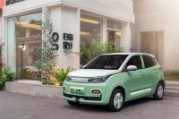 雷丁芒果Pro售3.98万起！这台国产K-Car 要硬刚宏光MINI EV