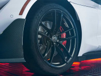 每卖一台亏16万元！却一直加价还推出各种限量版 丰田这款车如此豪横？