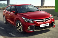 丰田这新车海外就买5.4万！网友：很香！但我选YARiS L致炫