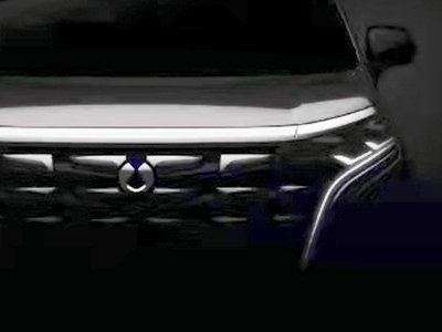 这台奔驰认证的MPV比埃尔法还强！轴距超3米 混动+4驱 或达400匹？