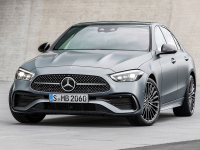 最高涨12万 奔驰多款车型调价 网友：怎么学了电车？