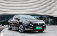 20万预算买混动就看这三款!百公里油耗低至0.8L 还免购置税上绿牌
