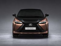 新车发布被抢风头 这款新车很重要但不一定卖得好？