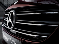 奔驰T级海外发布！起售价约合20.62万元 将提供五座和七座