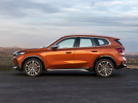 全新一代宝马X1官图发布！内饰配备双连屏 提供三种动力形式