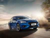 全新福克斯弯道挑战赛 赢终生使用权