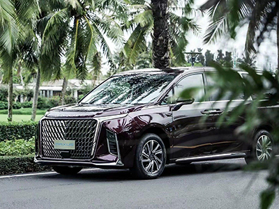气场强大、空间给足,大通MAXUS G90是商务MPV之优选吗?
