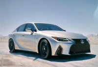 售价或达40万？雷克萨斯IS要重返国内市场 V6+8AT+后驱