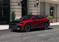 全新一代皇冠长这样！你怎么看？