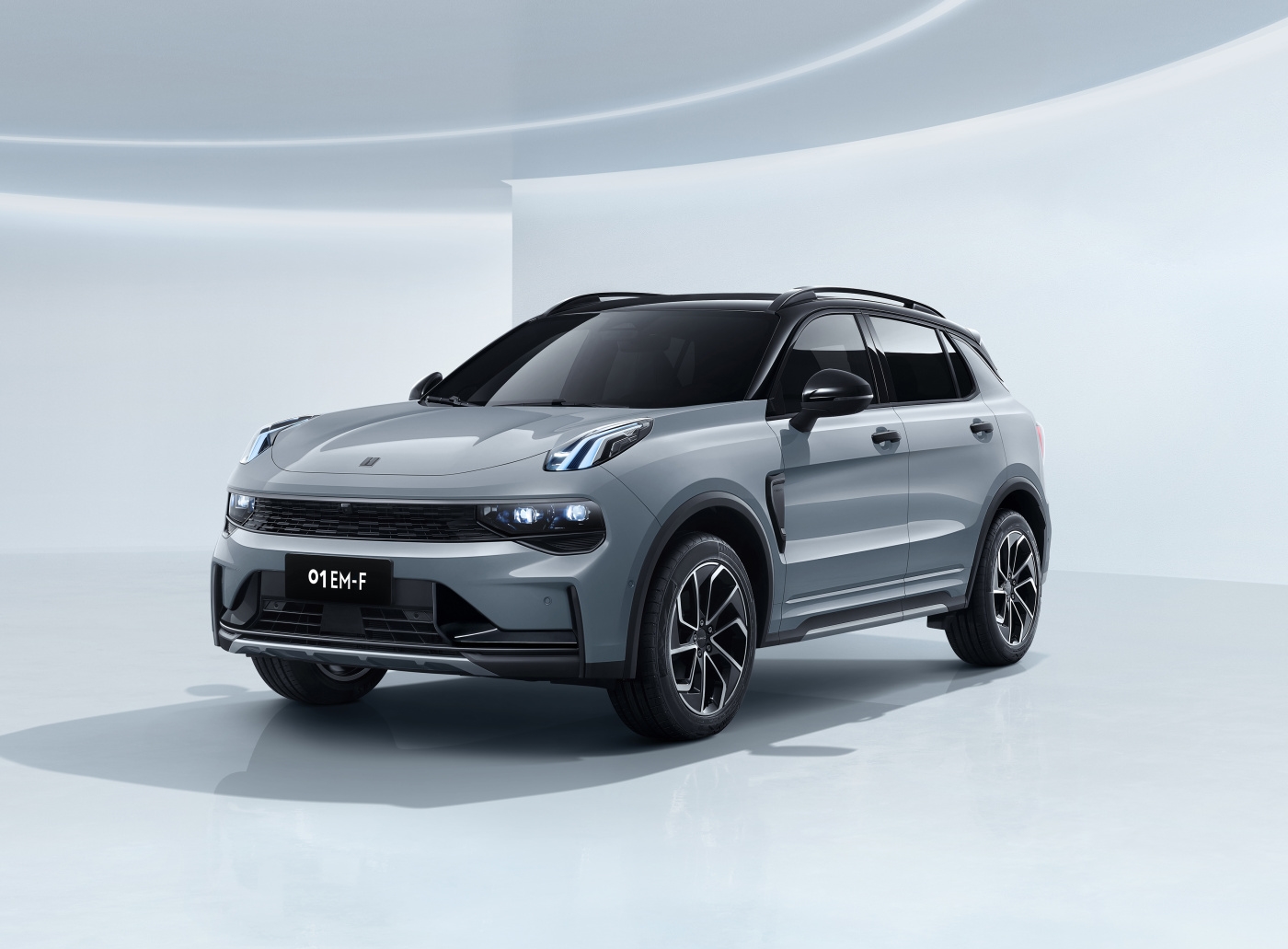 还看CR-V、RAV4?三联屏布局+高发动机加持 18.18万元起售价真香!