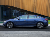 轴距3120mm！6.7秒破百 奔驰这款新轿车不如蔚来ET7？