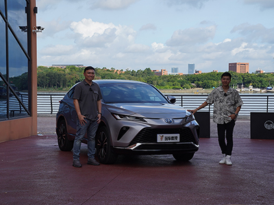 广汽丰田最豪SUV质感媲美豪车 试了都说买！