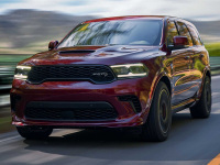 道奇最强原厂SUV 超过700匹的美系大V8马力 网友:这车开起来不是在贴地飞行