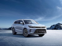 问界M7交付在即！这款精品座驾无愧新时代潮人家庭的全能之选！