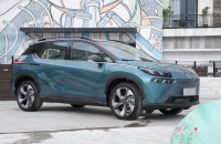 20万纯电7座 静态体验新款AION V Plus