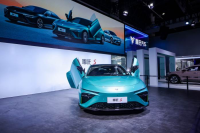 哪吒汽车全系产品亮相成都车展，哪吒S超感交互座舱带来沉浸式体验